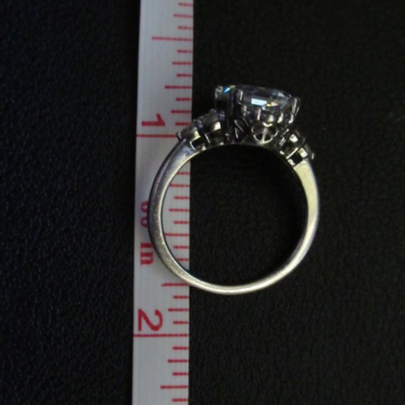 EMERALD Cut Art Deco Ring | Large Fine Fashion Ring | Cocktail, Anniversary - Picture 12 of 14